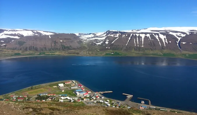 A Lesson in Kindness While Hitchhiking Through Iceland